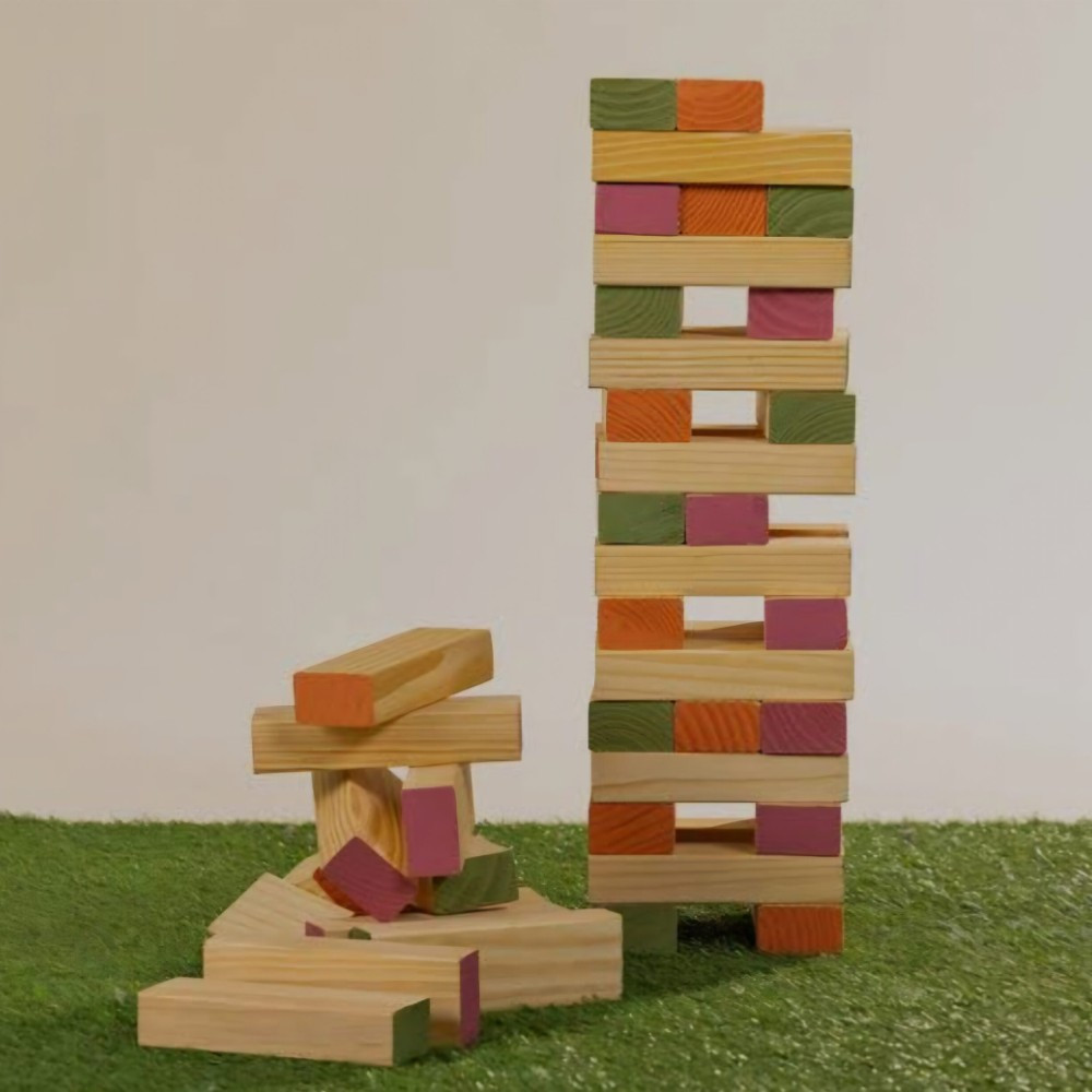 Lawn Games – Tumble Tower